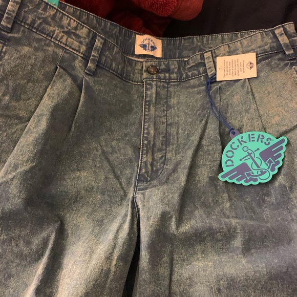 Dockers Pants - Picture 4 of 9